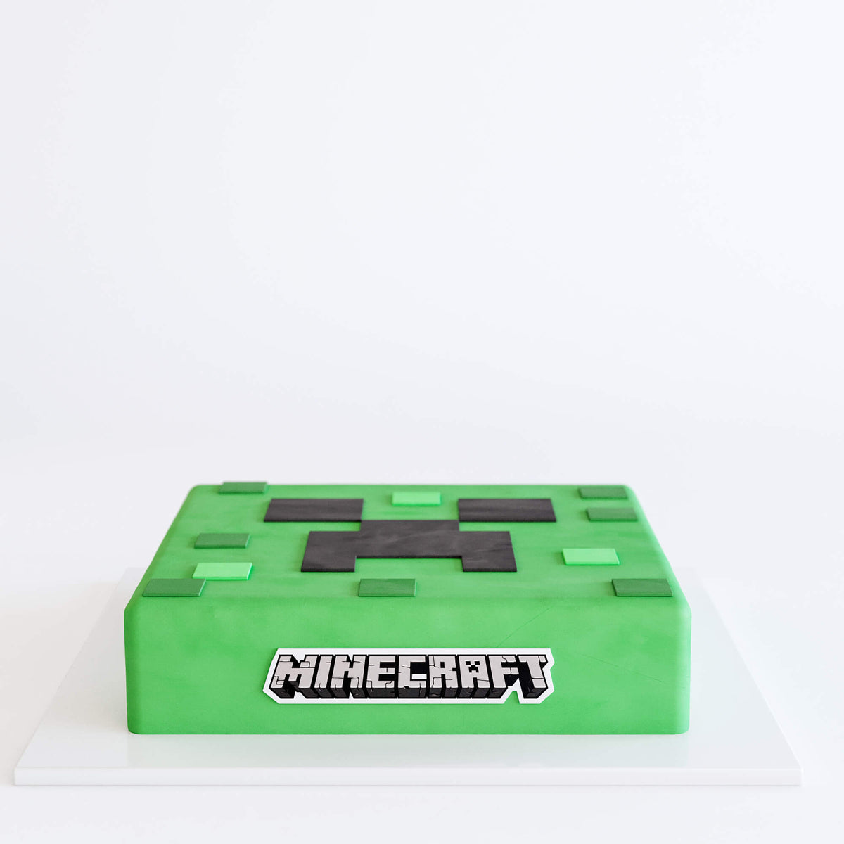 Bolo de aniversário Minecraft com pasta de açúcar – Love In a Cake